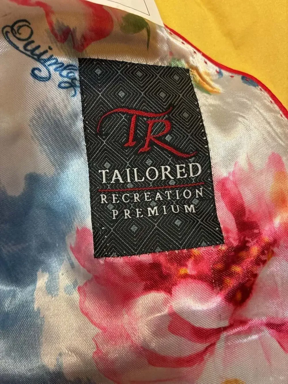 Quimby Yellow Sport Coat Blazer Jacket Floral Satin Lining Size 46
